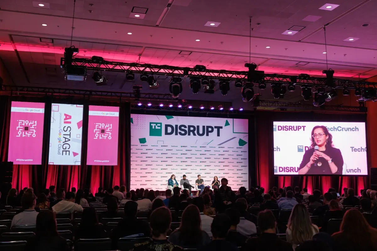 OpenAI Dots là gì? Tương lai của AI agent tại TechCrunch Disrupt 2026